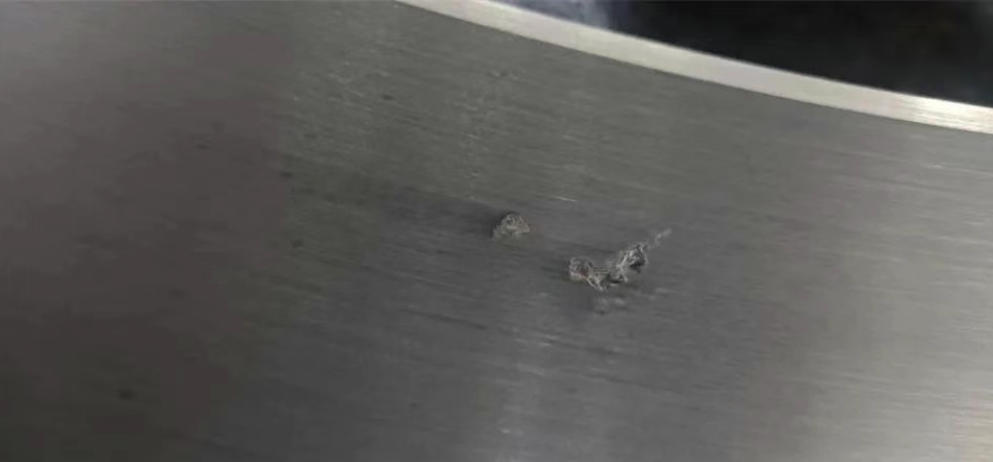 Iimpawu kunye neempawu zothintelo ze-Pore Preciation kwi-Iron Engwevu